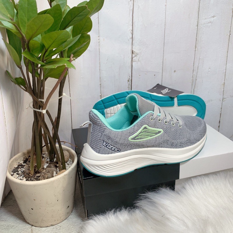 Giày Wanno nữ mới thể thao sneaker kèm hộp, êm nhẹ 683