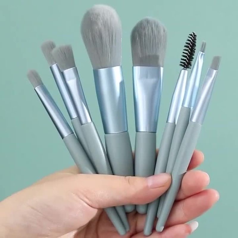 Set 8 cọ trang điểm chuyên nghiệp Maange