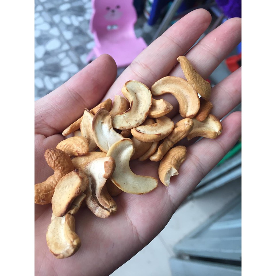 Hạt Điều rang muối vỡ đôi Bình Phước