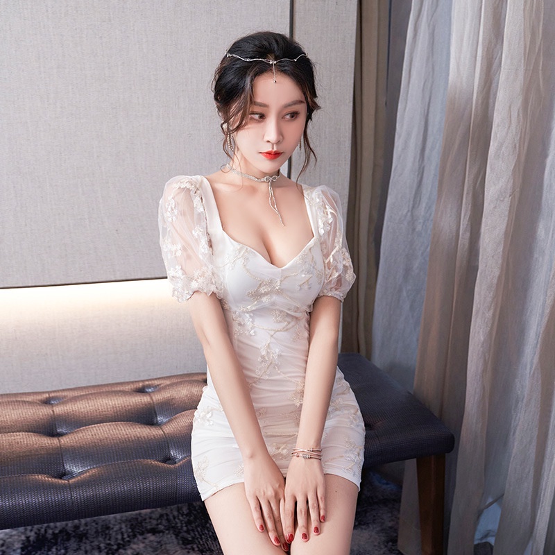 Xinyidai Hộp Đêm Phụ Nữ Sexy Túi Đeo Hông Váy Thêu Đêm Mỏng Tay Phồng Một Mảnh