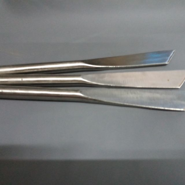 DAO KHUI SẦU RIÊNG INOX CÁN TRÒN LỚN.