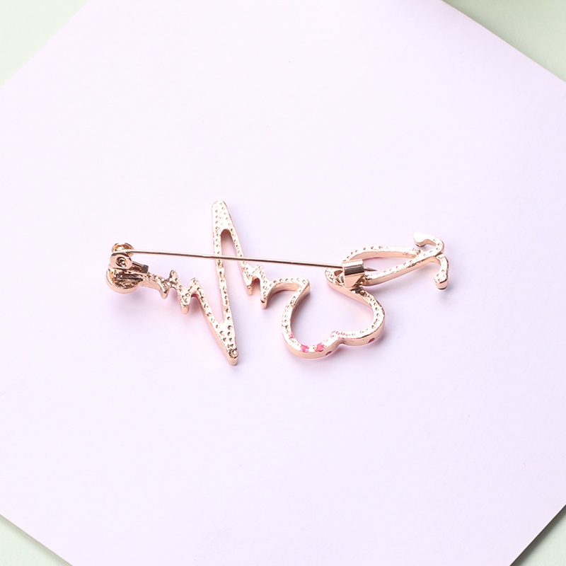 Ghim Cài Áo Hình Ống Nghe Bác Sĩ Thời Trang