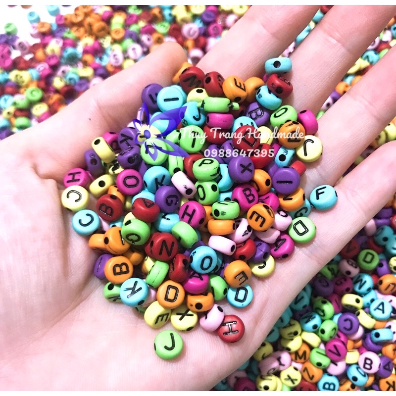 50 Charm chữ làm vòng nhiều màu