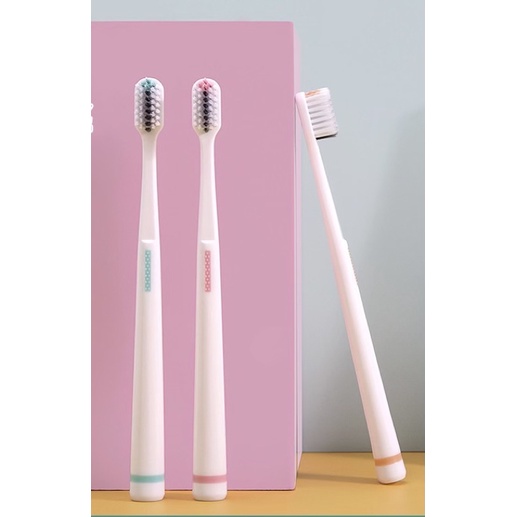 Bàn chải đánh răng sợi mảnh dành cho người lớn có hộp