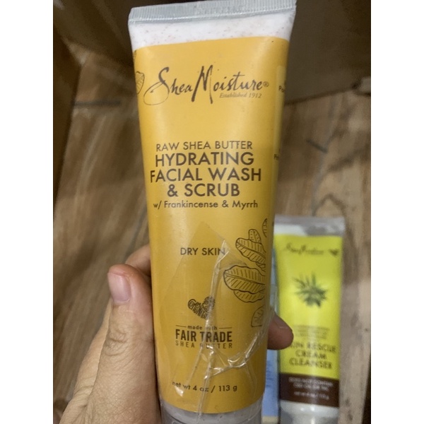 Sữa rửa mặt Shea moisture 113g