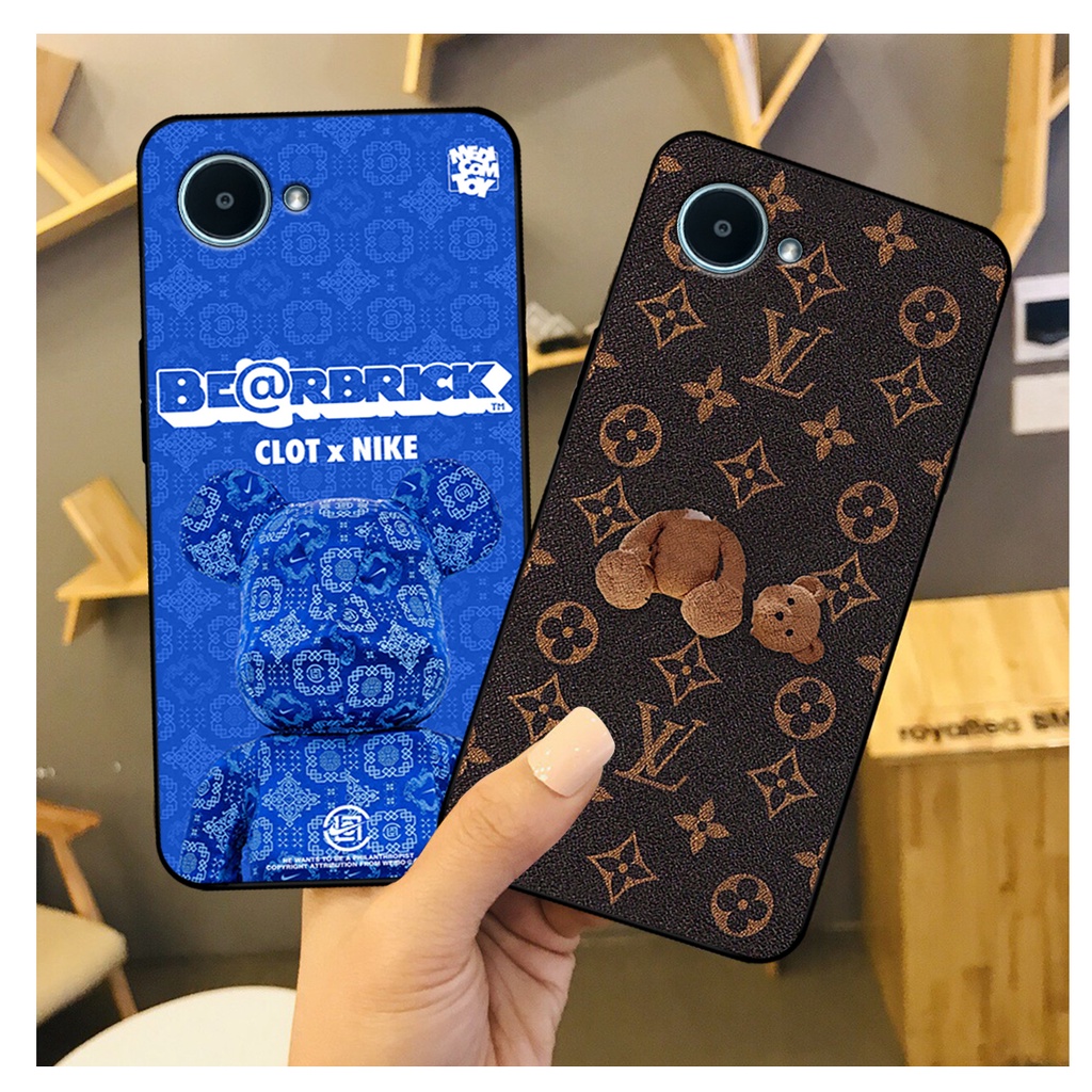 Ốp lưng Realme C30s in hình bearbrick, kwas thời trang cao cấp