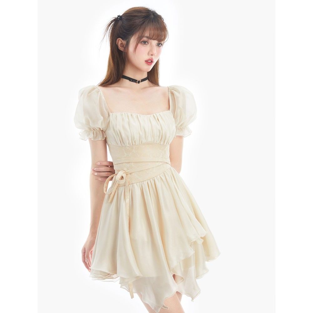 Đầm Công Chúa Cổ Vuông Tay Phồng Cột Dây Kiểu Pháp Thời Trang Mùa Hè 2022
