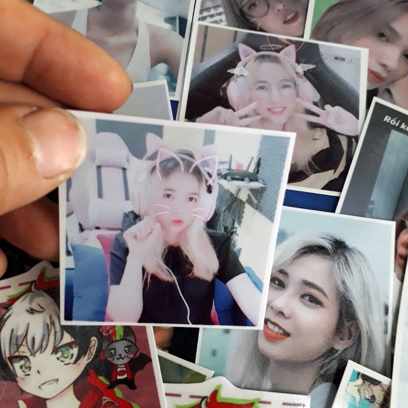Sticker / Hình dán In Hình Theo yêu cầu