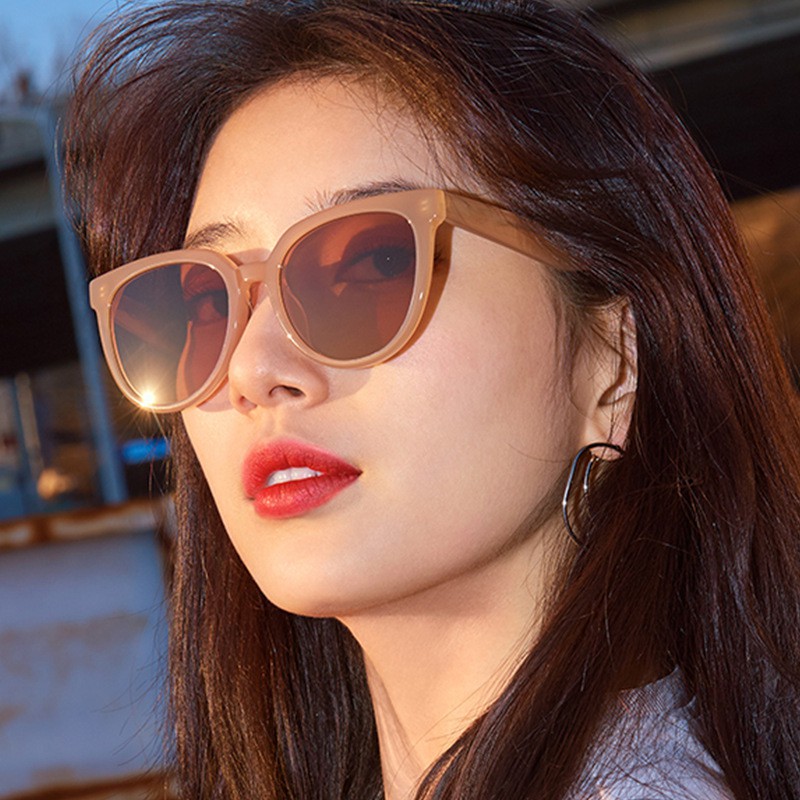 Kính mát Cermin Mata phong cách retro cho nữ | BigBuy360 - bigbuy360.vn