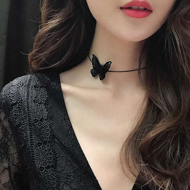 choker Vòng cổ bướm ngắn màu đen dây chuyền bướm