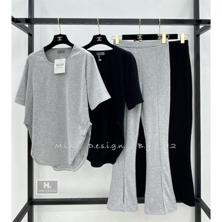 Bộ thể thao trơn basic.Áo phông vạt bầu, quần chun lưng cao, ống loe xẻ cao cấp.Set đồ nữ đẹp