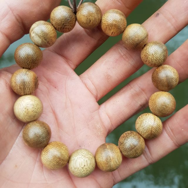 Vòng tay nam nữ gỗ trầm gió hạt tròn 12 ly