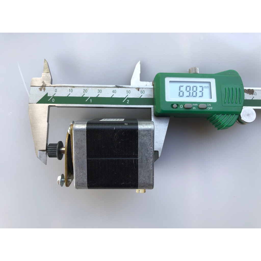 Động cơ bước 17PMK043P5V