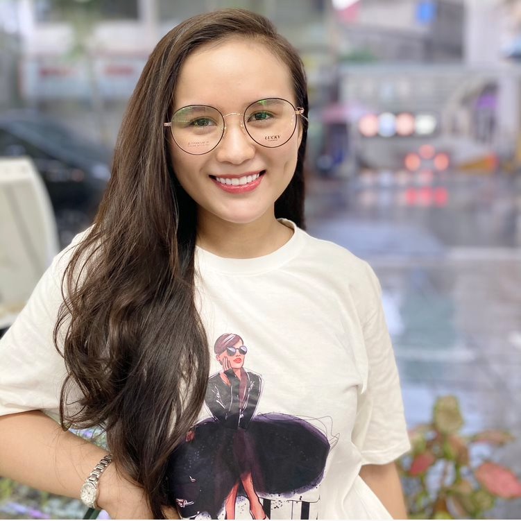 Gọng kính cận thời trang nam nữ NHUNG HIẾU LUCKY titan nhẹ không gỉ dáng tròn 2 - Lắp mắt kính theo yêu cầu