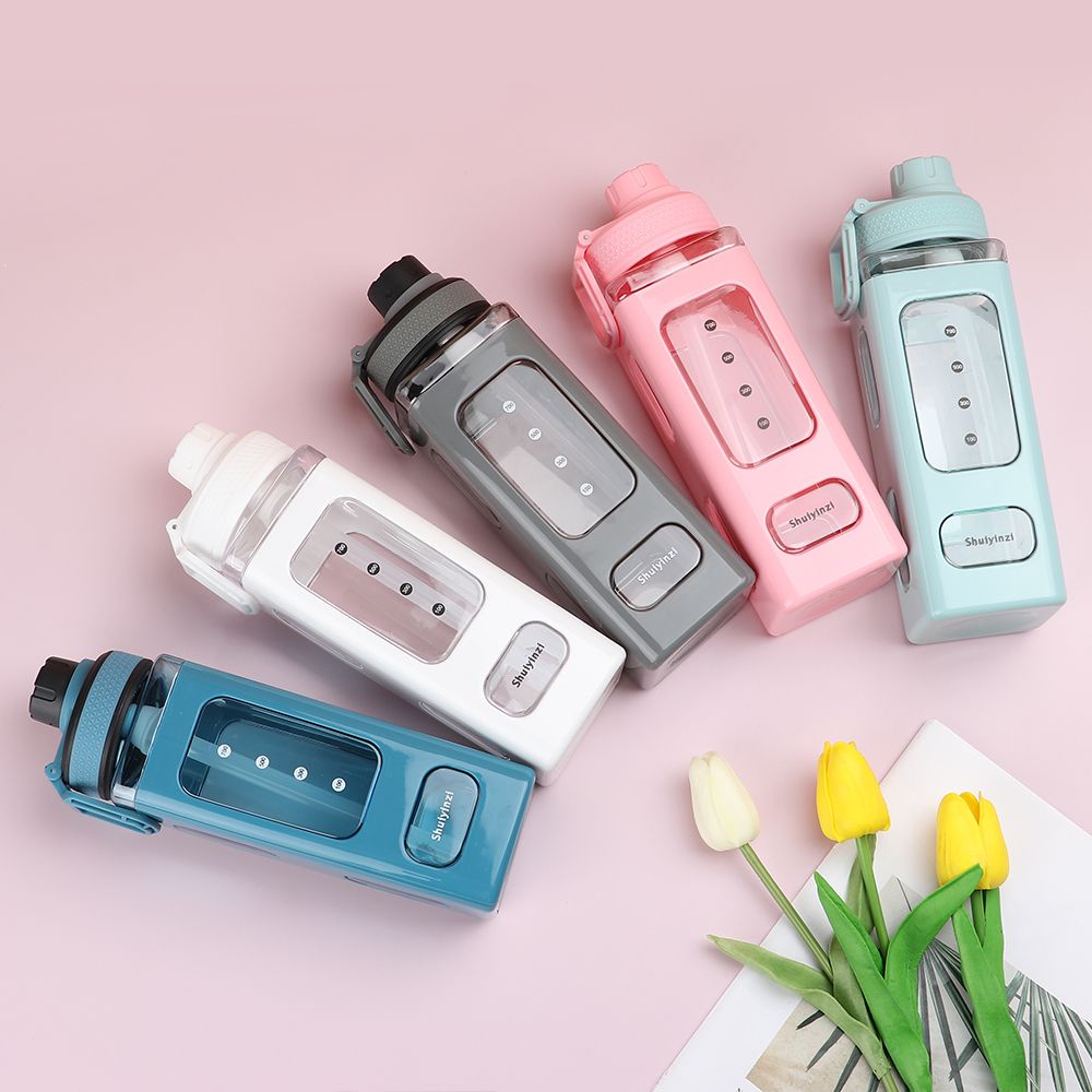 Bình Đựng Nước Thể Thao 700 / 900ml Có Ống Hút Bằng Nhựa Nhiều Màu