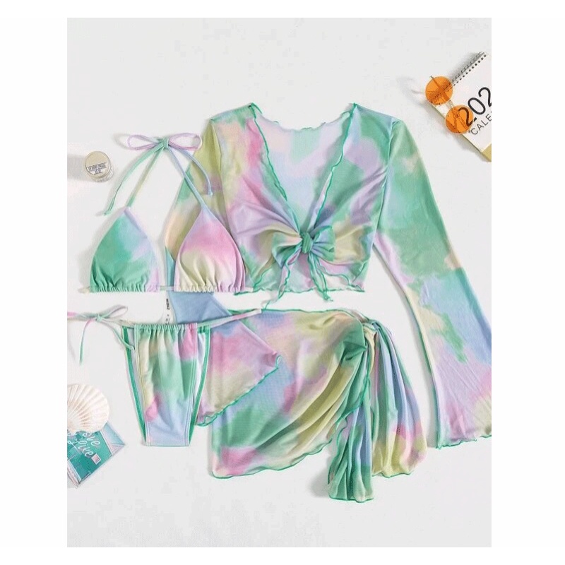 Bikini tam giác kèm choàng và khăn