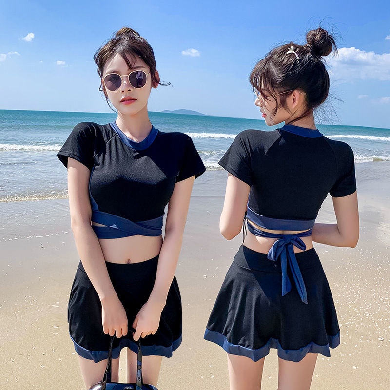 Bộ đồ bơi hai mảnh thời trang cho nữ | BigBuy360 - bigbuy360.vn