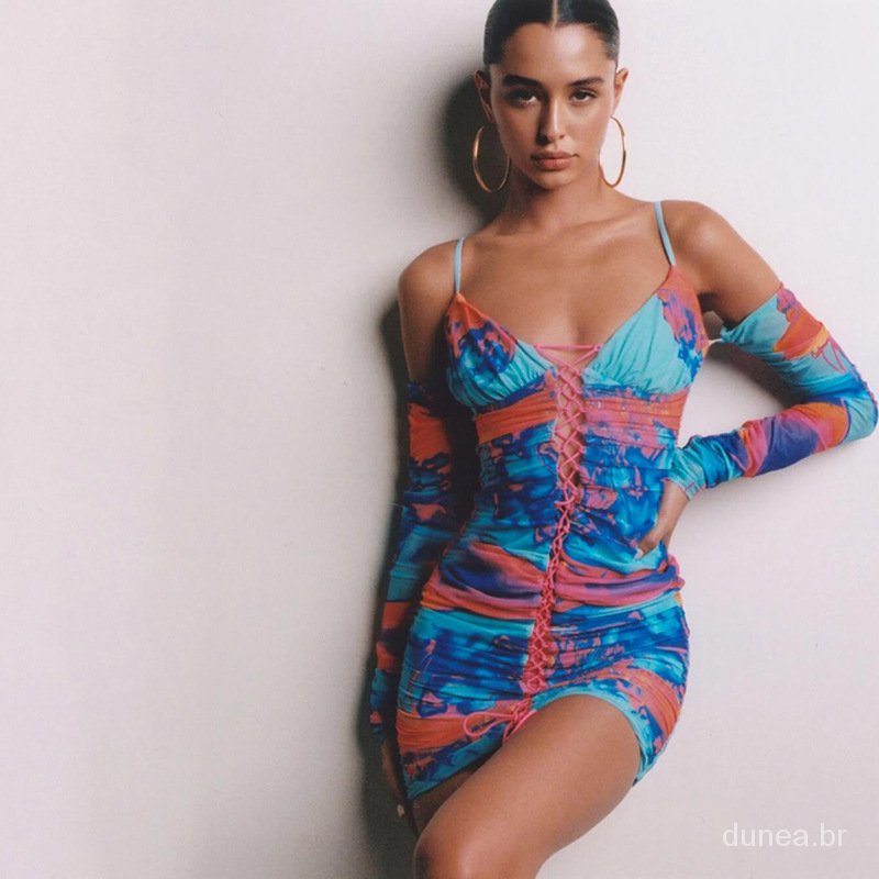 DUNEA Đầm body tay dài cổ chữ V hoạ tiết in thiết kế ôm sát tôn dáng