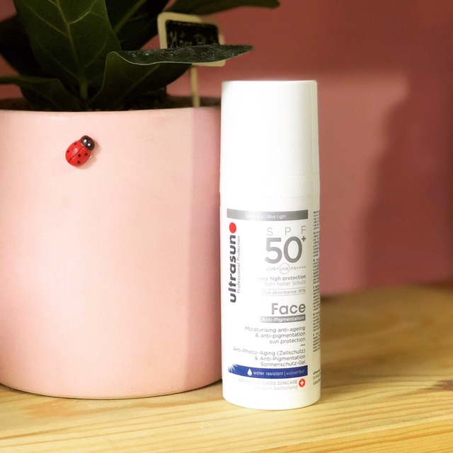 Kem chống nắng Ultrasun bạc