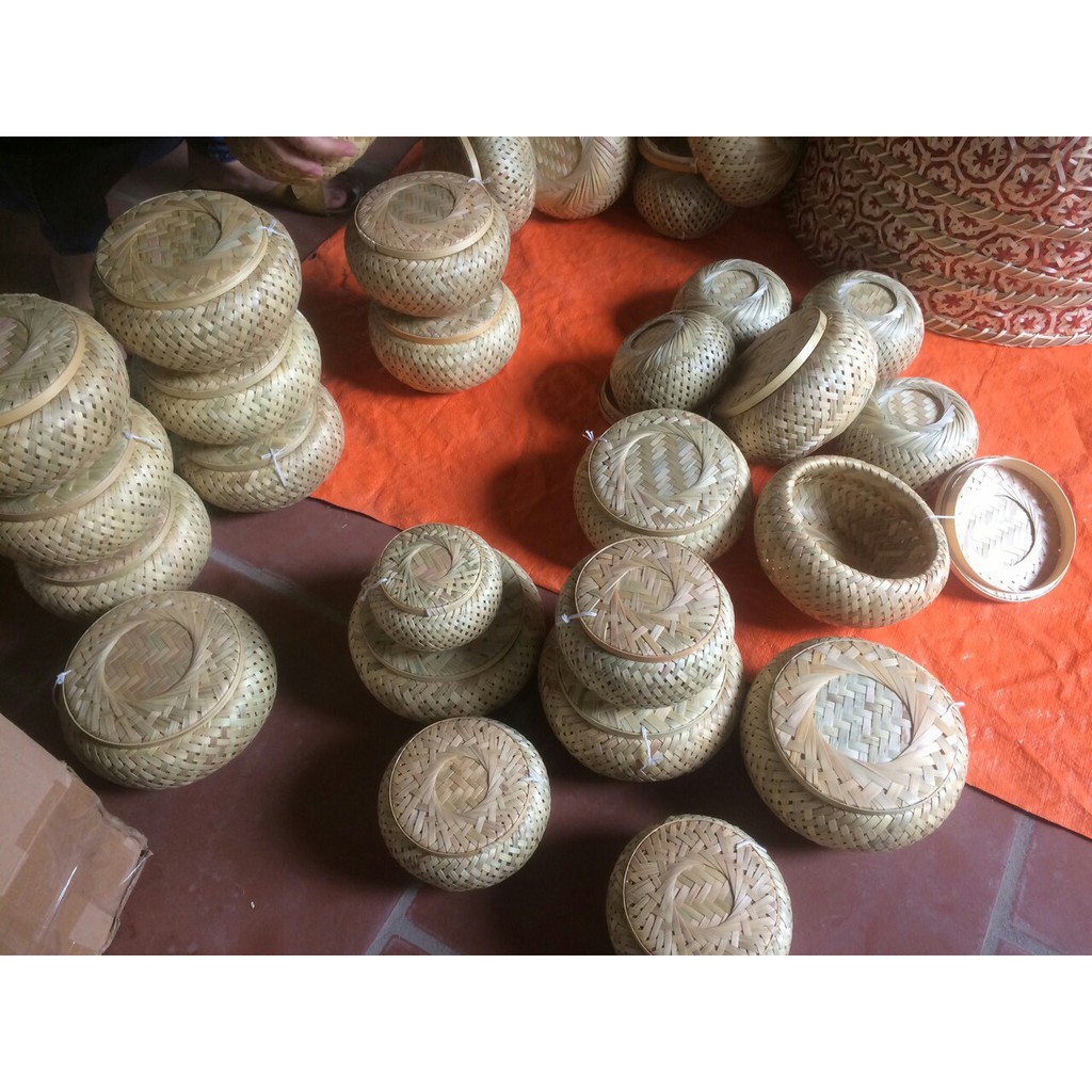 Cơi đựng trầu bằng tre