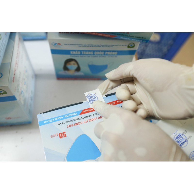 Khẩu trang y tế 4 lớp (hộp 50 chiêc) | BigBuy360 - bigbuy360.vn