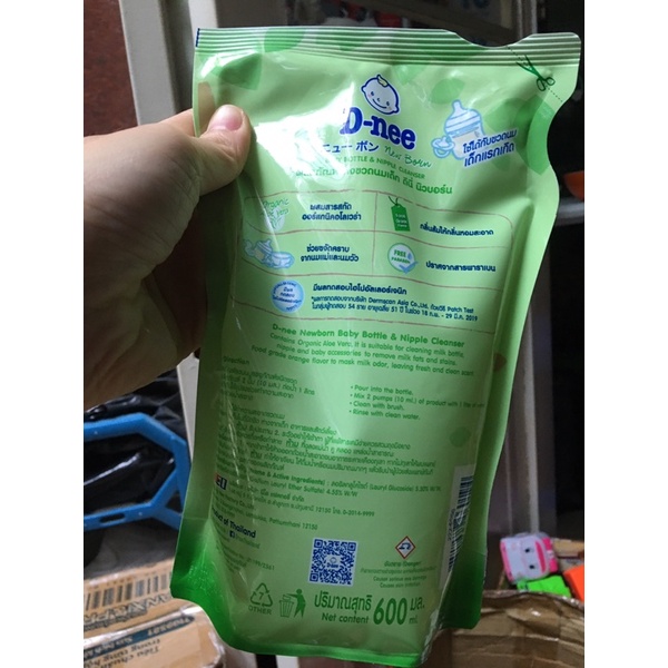 Nước rửa bình sữa, trái cây rau củ Dnee