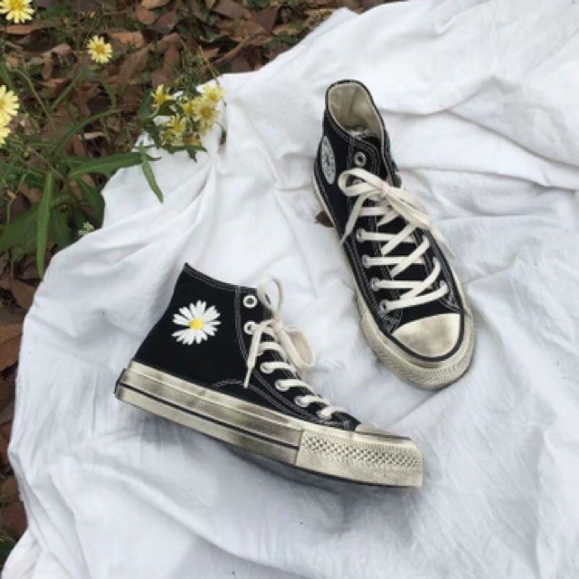 Giày cổ cao hoa cúc đế bẩn | BigBuy360 - bigbuy360.vn