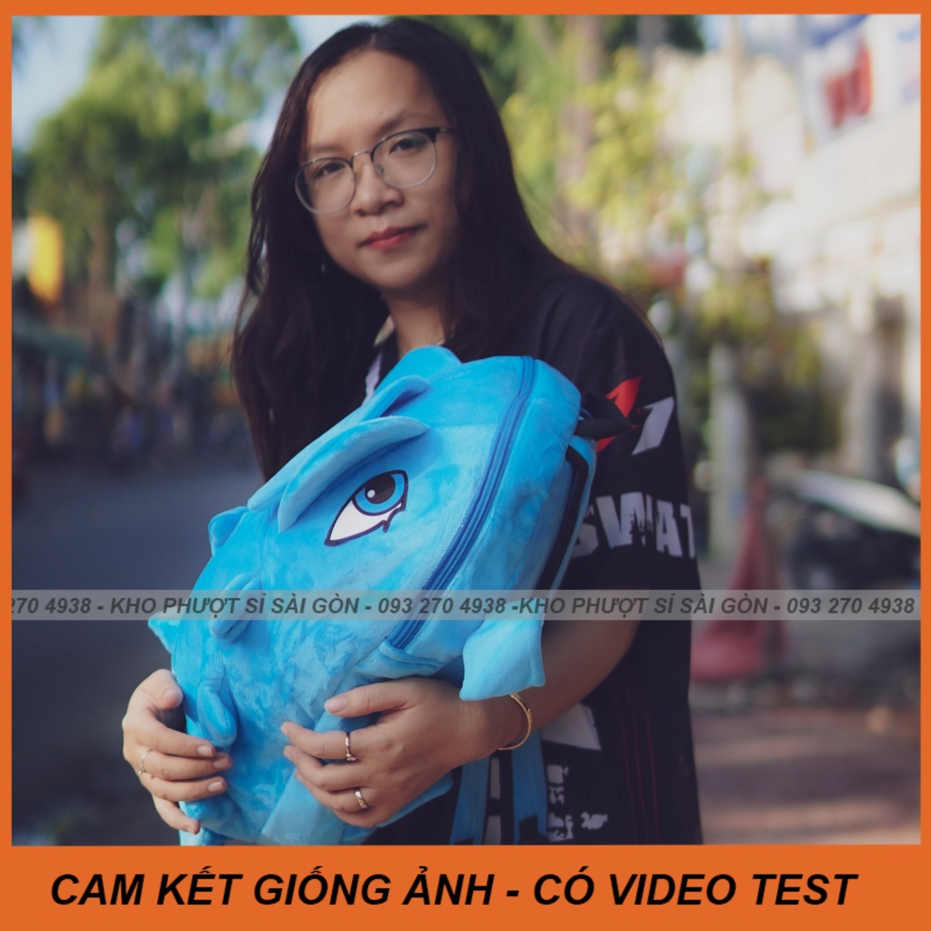 CÓ VIDEO - Giá sỉ Con balo khủng long vải nhung màu đỏ mắt in 3D siêu cute cho bạn đi du lịch