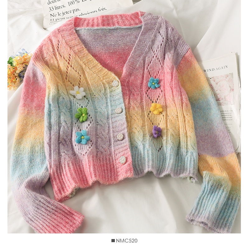 Áo khoác cardigan tay dài cổ thấp họa tiết hoa ba chiều phối hàng nút thời trang mới cho nữ | BigBuy360 - bigbuy360.vn