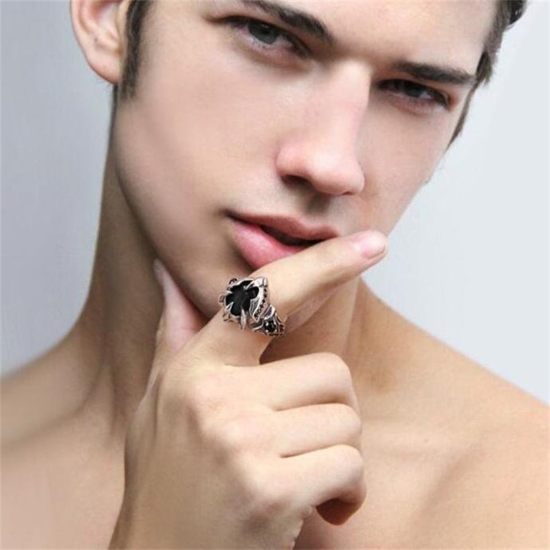 Nhẫn Hình Móng Vuốt Rồng Đen Đính Đá Zircon Thời Trang Hip Hop Sáng Tạo Cho Nam Và Nữ