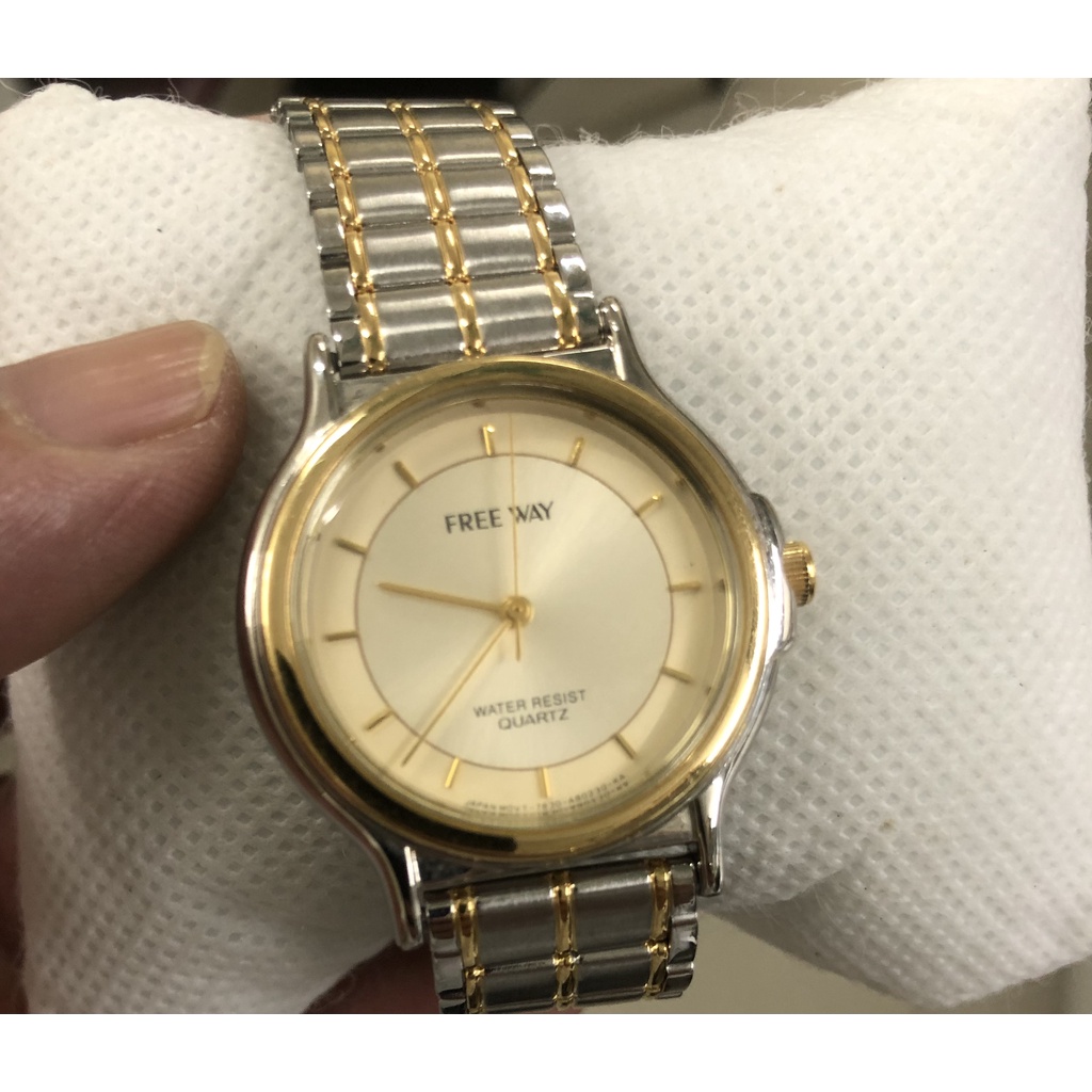 Đồng hồ nữ citizen free way mặt to 30mm