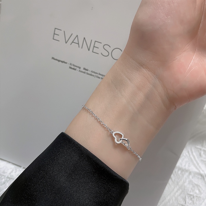 Vòng Đeo Tay Mặt Trái Tim Đôi Rỗng Đơn Giản Phong Cách Hàn Quốc Dành Cho Nữ