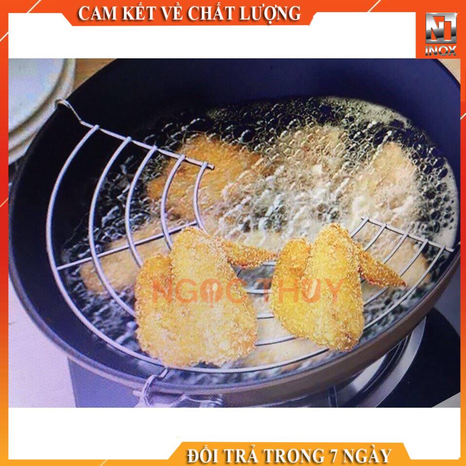 Vỉ gác chảo chiên đồ ăn bằng inox