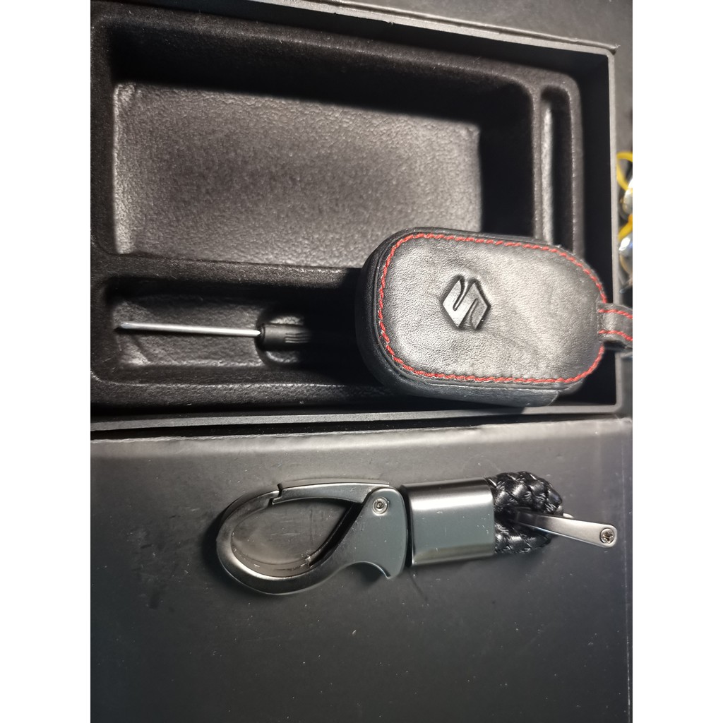[Tặng kèm móc khóa] Bao da ốp chìa khóa, Ốp chìa khóa carbon cho xe ô tô SUZUKI SWIFT XL7 Celerio Ciaz Vitara Ertiga