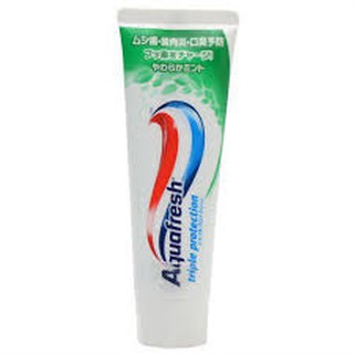 Kem Đánh Răng Aquafresh Triple Protection 160gr Nhật Bản
