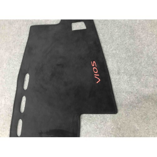 Vios 2014-2015-2016-2017-2018 Thảm Nhung chống nắng Taplo cao cấp