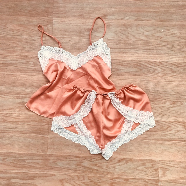 [Mã WA1606 giảm 15% đơn 99k] Bộ đồ ngủ KRYSTAL lụa satin phối ren SNA50-FREE | BigBuy360 - bigbuy360.vn