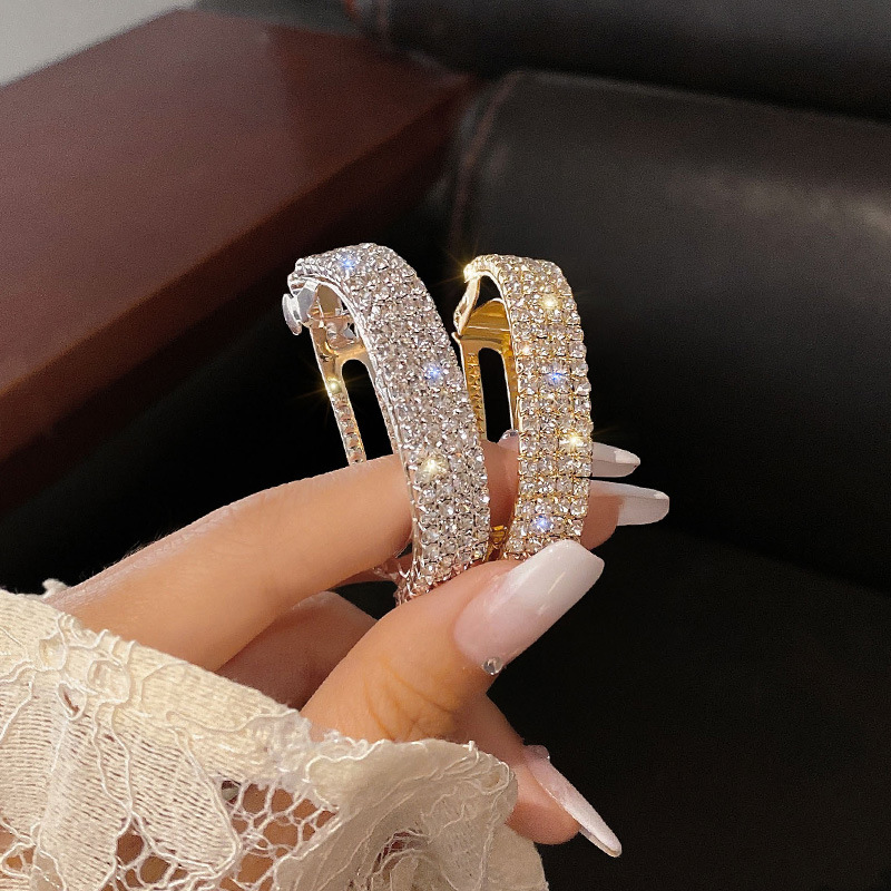 Kẹp tóc kim loại đính đá lấp lánh kiểu dáng xinh xắn cho nữ