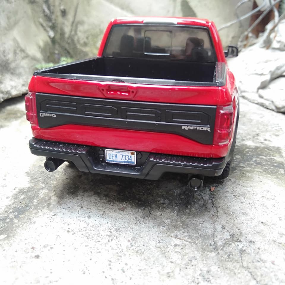 Mô hình xe Ford Raptor F150 1/24 Motomax– Đỏ