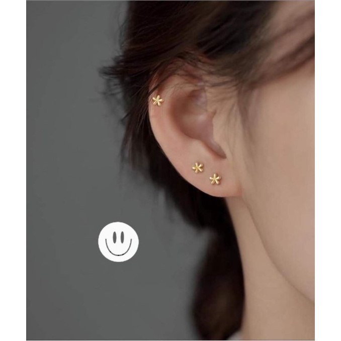 BÔNG TAI HOA MAI BẠC TA XINH XẮN