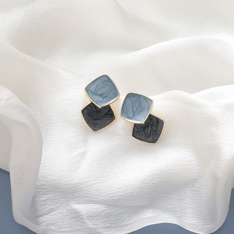 Bông tai thời trang nữ style Hàn dễ thương - HT279