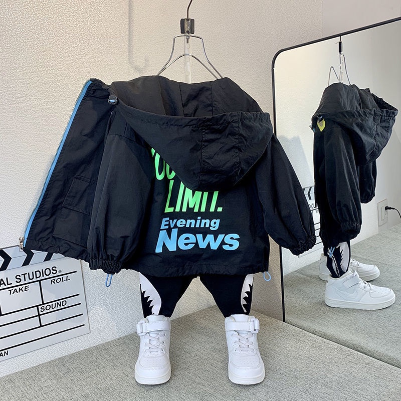 Áo khoác thời trang xuân thu phong cách Hàn Quốc cho bé