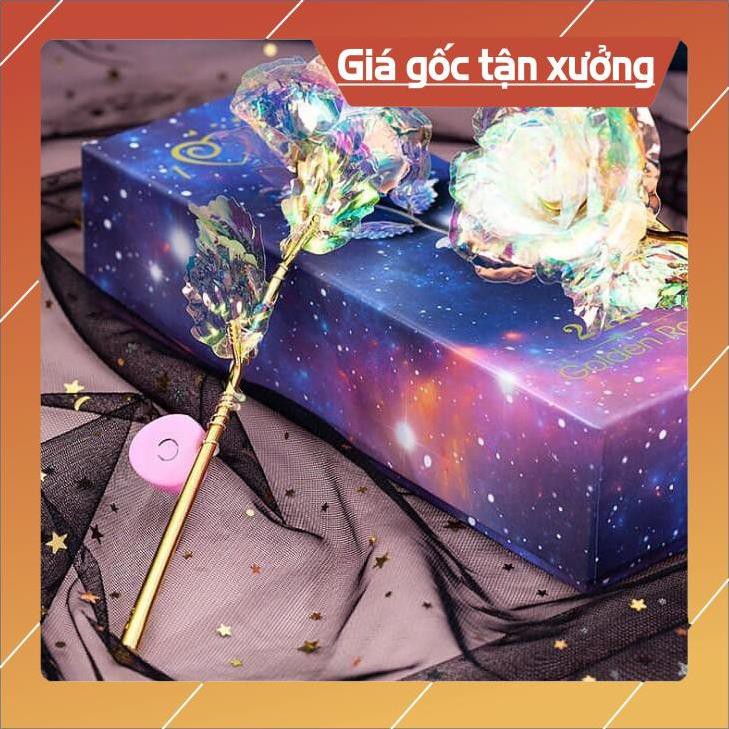 Hoa Hồng Pha Lê phát sáng đế chữ Love