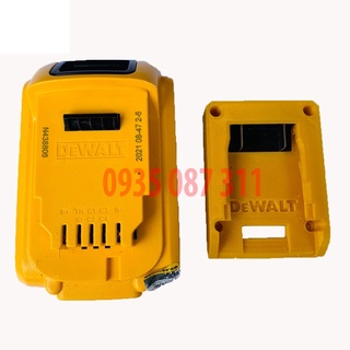 Đế lấy nguồn pin dewalt 18v tiếp điểm,tiếp điểm tháo rời được .
