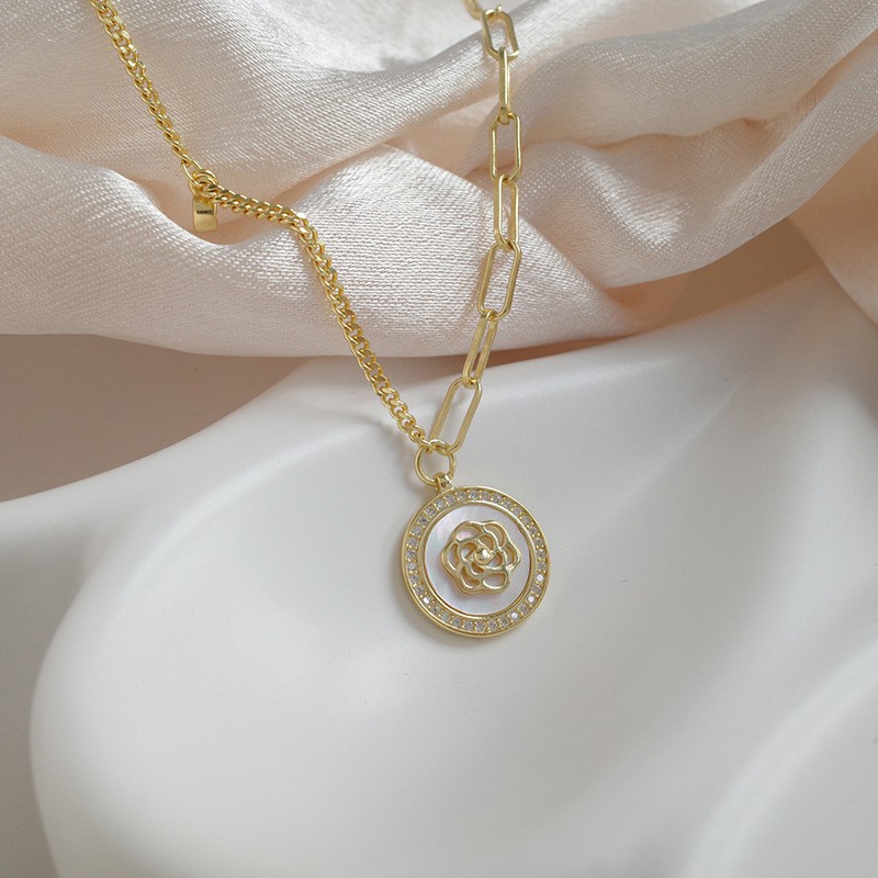 Vòng cổ mặt hình hoa trà đính đá thời trang cá tính cho phụ nữ