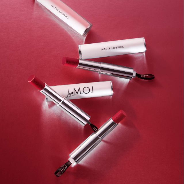 Son thỏi Love M.O.I Hồ Ngọc Hà