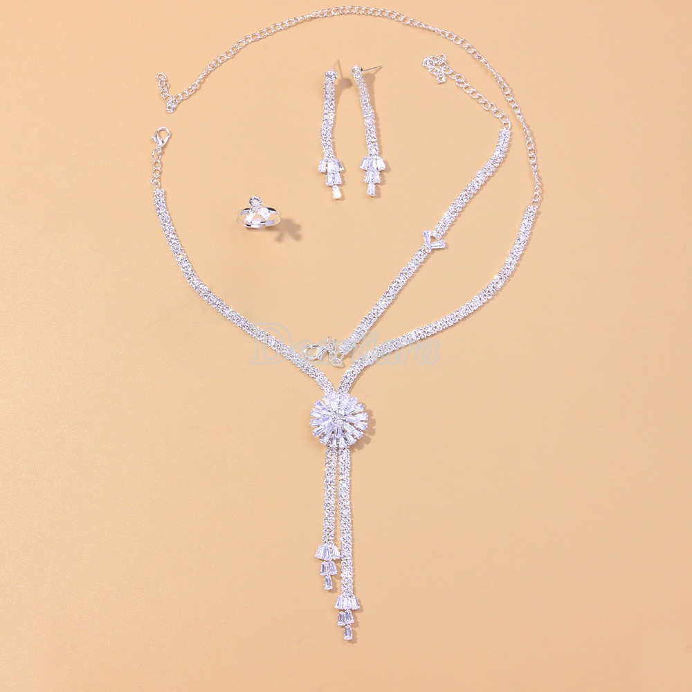 Bộ 4 Vòng cổ Đính Đá Zircon Kiểu Dáng Sang Trọng Cho Nữ