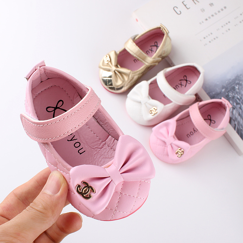 Giày Tập Đi Đế Mềm Chống Trượt Cho Bé