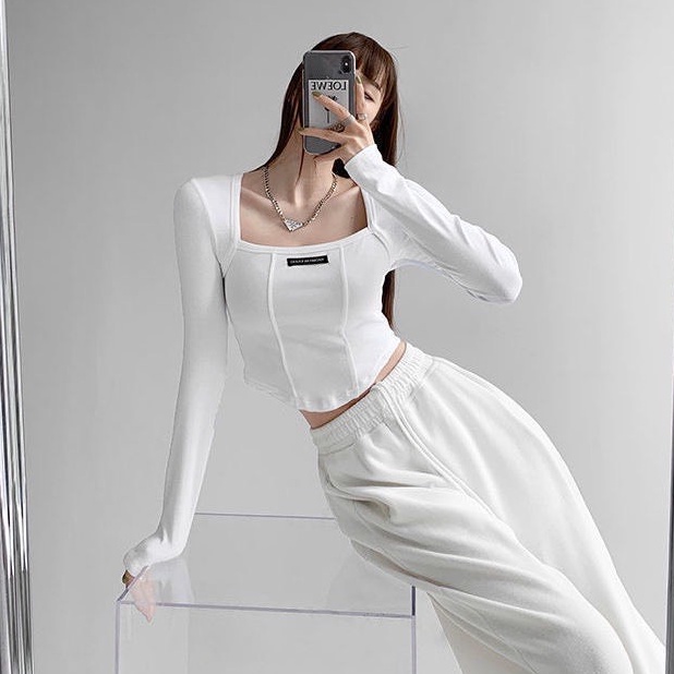 Áo croptop nữ cổ vuông dài tay thêu đắp form ôm vải co giãn Bingshop freeship