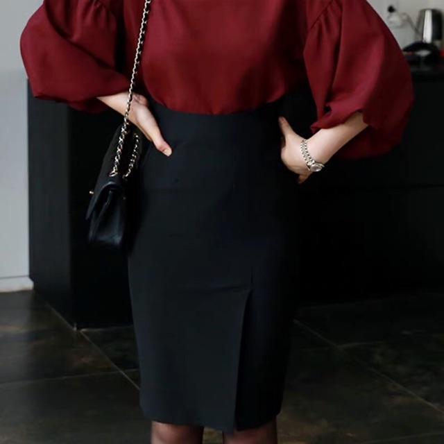 Chân váy body lưng cao xẻ trước | BigBuy360 - bigbuy360.vn